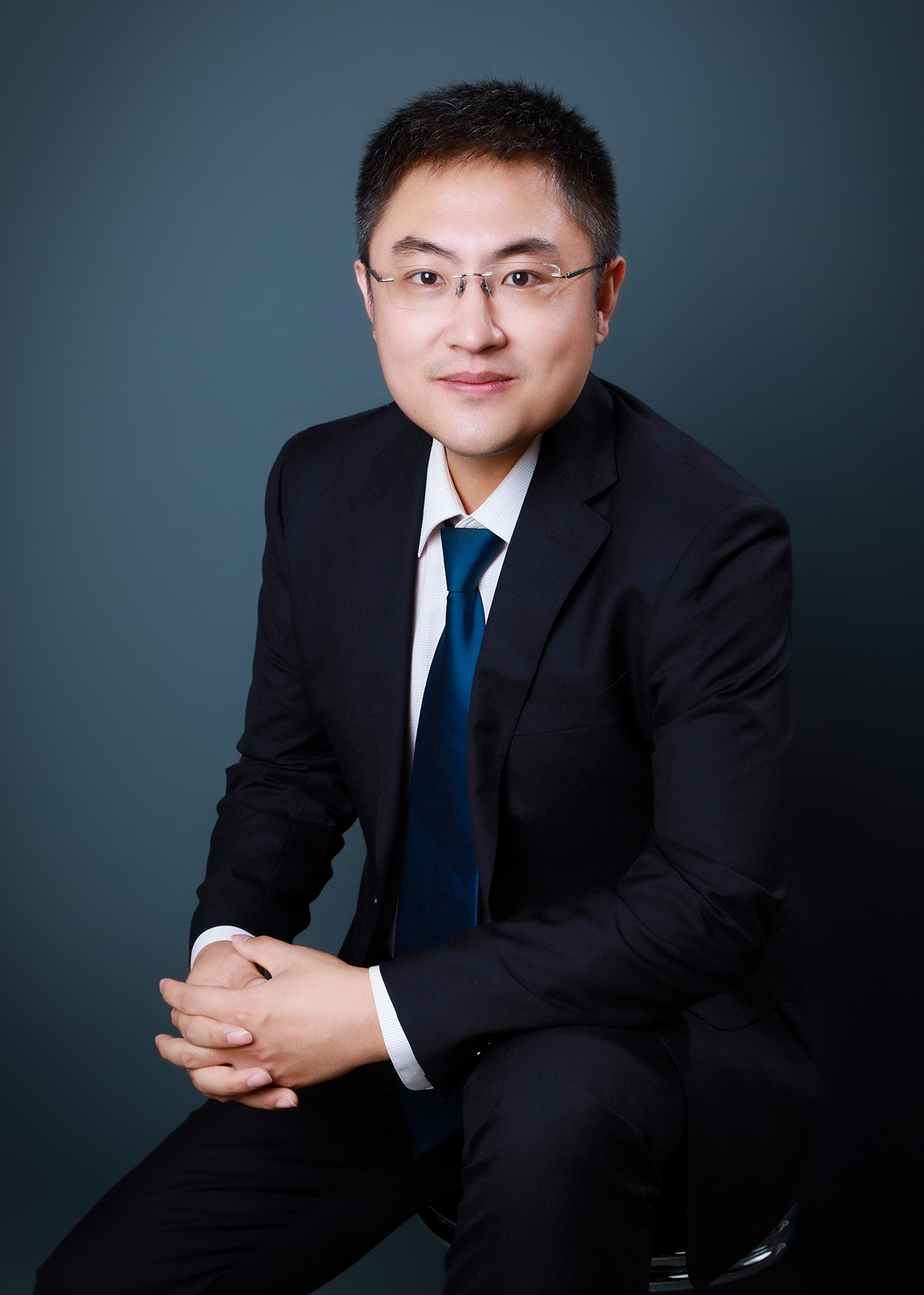 陈琦律师肖像