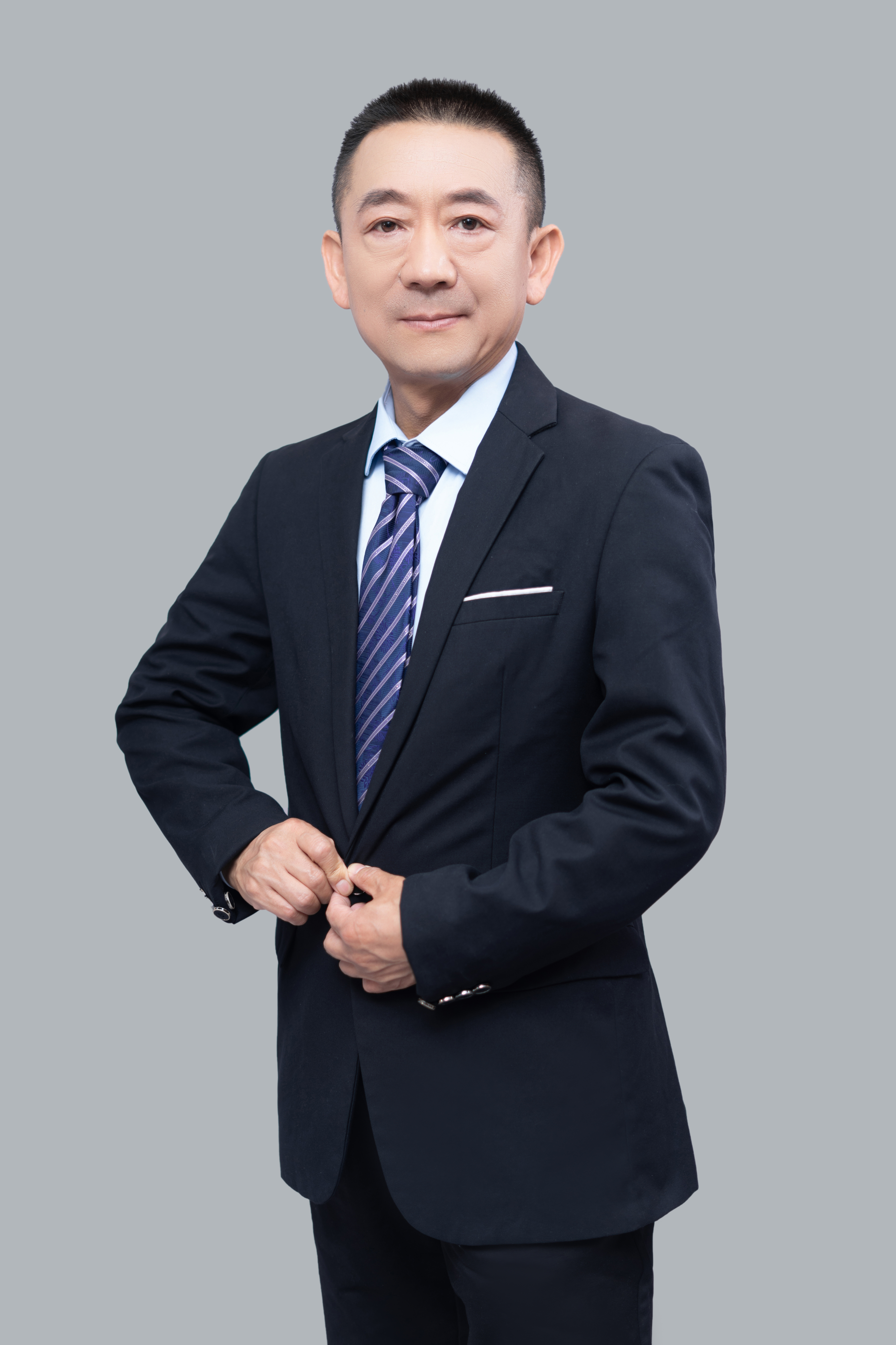 张飞雄律师肖像